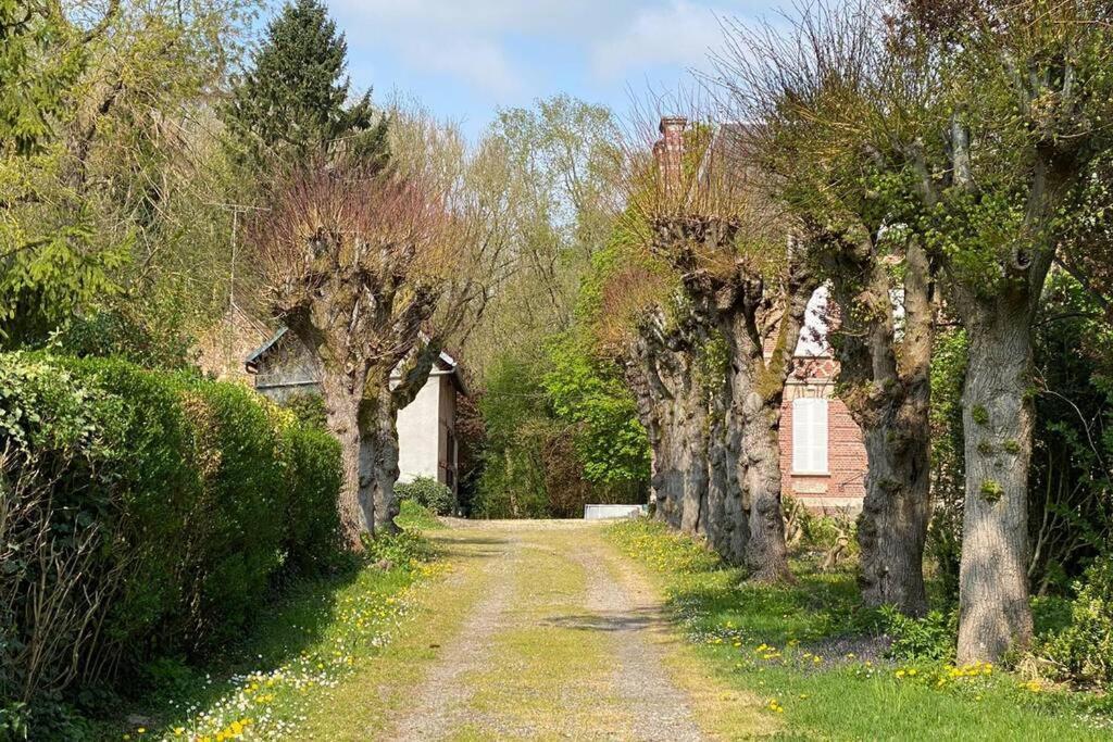 Uw Eigen Boerderij Bij Le Moulin De La Place Hargicourt المظهر الخارجي الصورة
